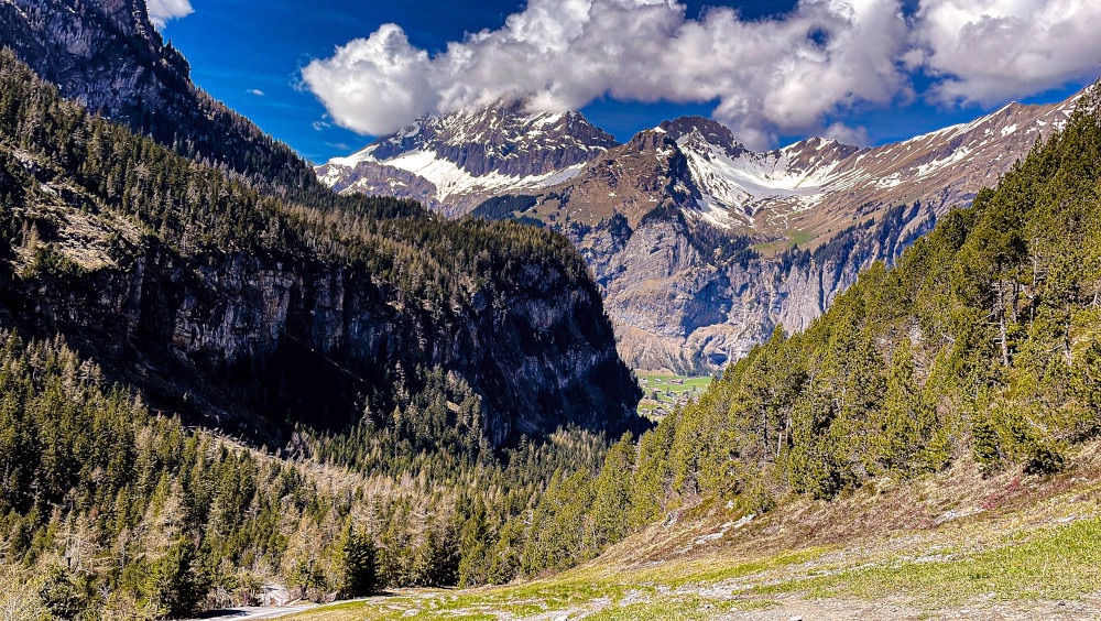 Oeschinensee Hike