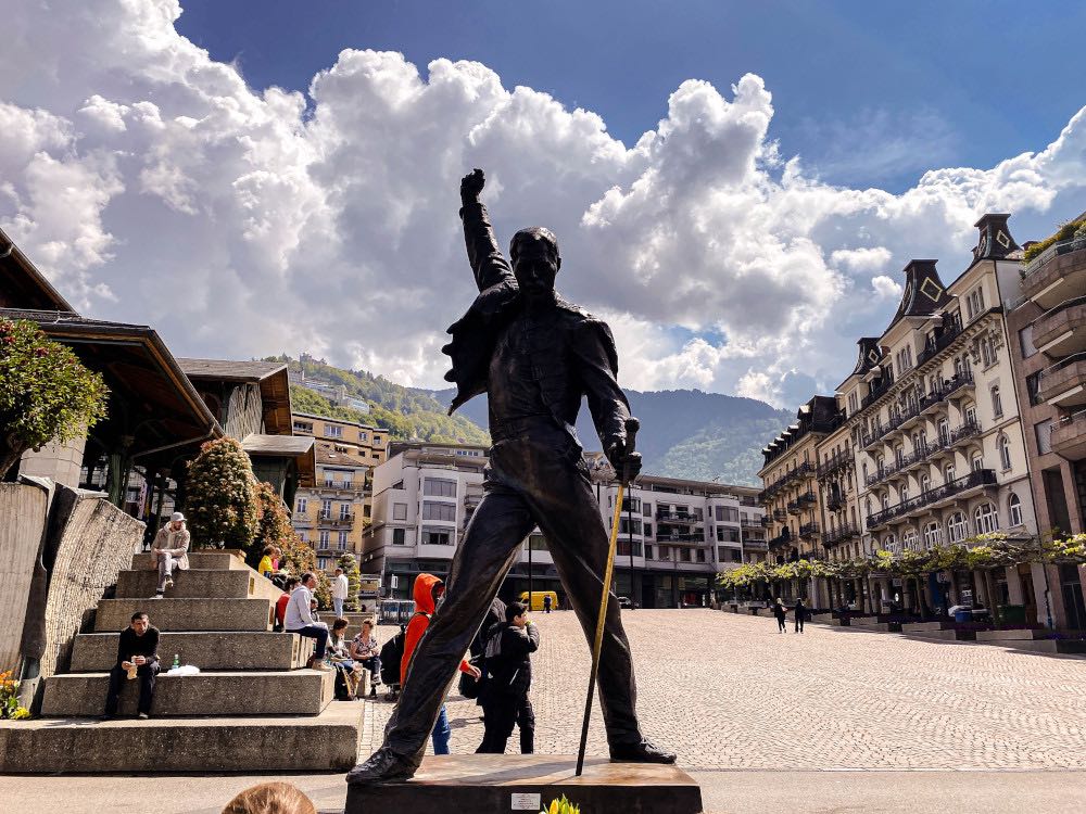 Freddy Mercury Statue